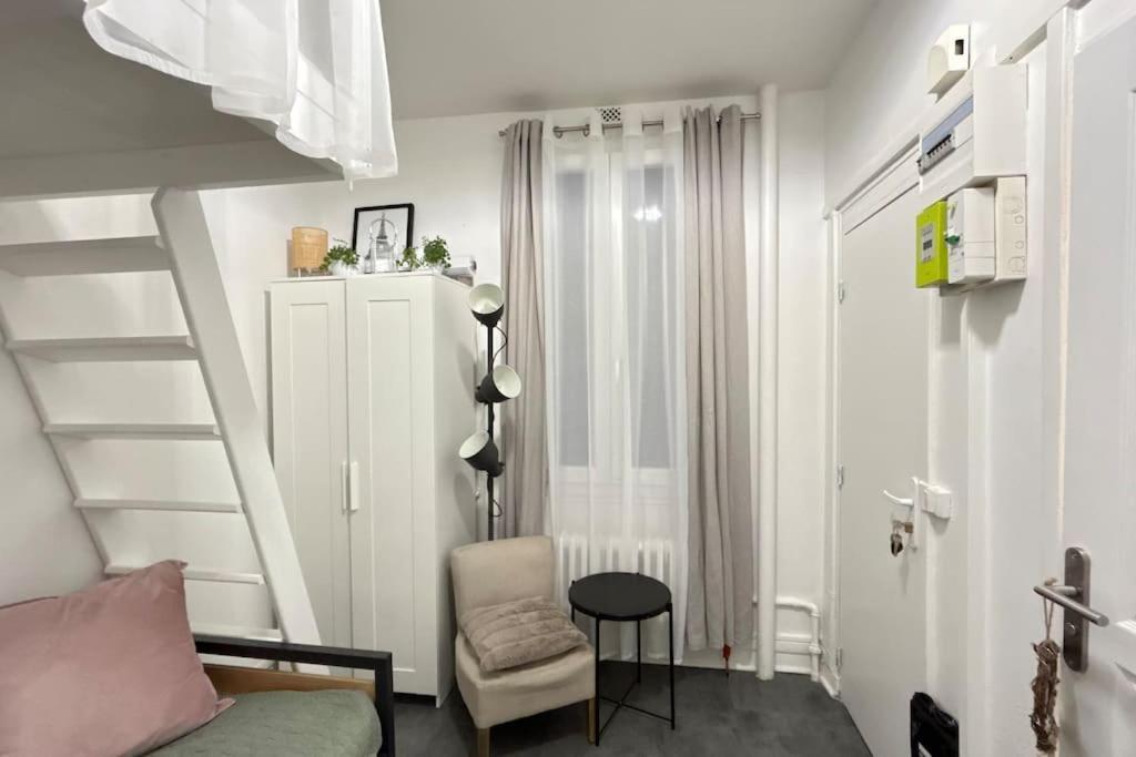 Cozy Studio In Paris 15Eme Екстер'єр фото